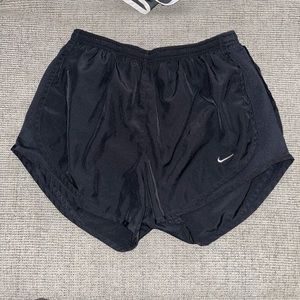 *LAST CHANCE* Nike Black Dri-Fit Athletic Shorts Size Medium
